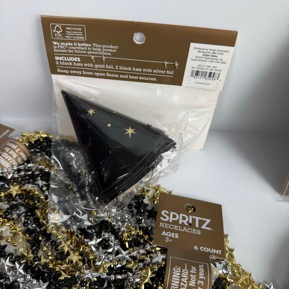 New Year’s Eve Party Supplies Bundle Spritz Black Gold Balloons Plates Hats New - Picture 7 of 9